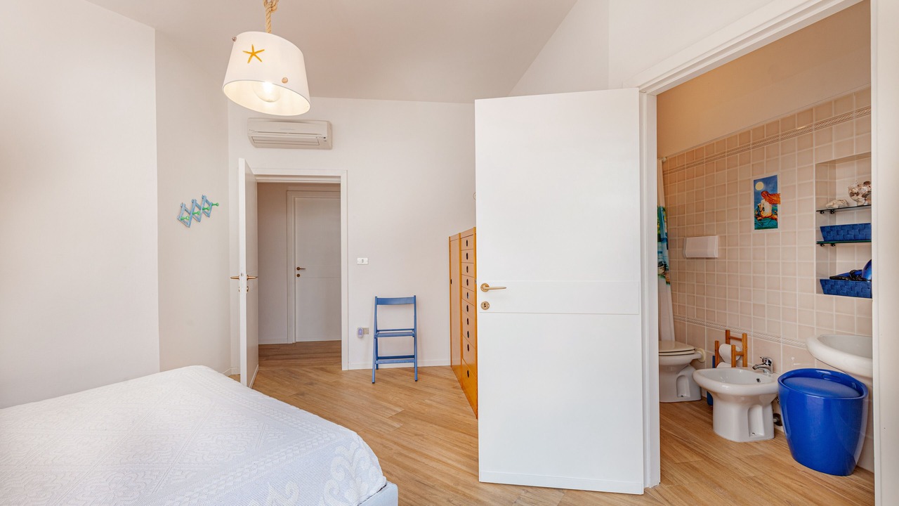 Photo of Bedroom in Porto Istana