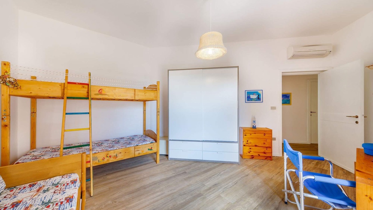 Photo of Bedroom in Porto Istana