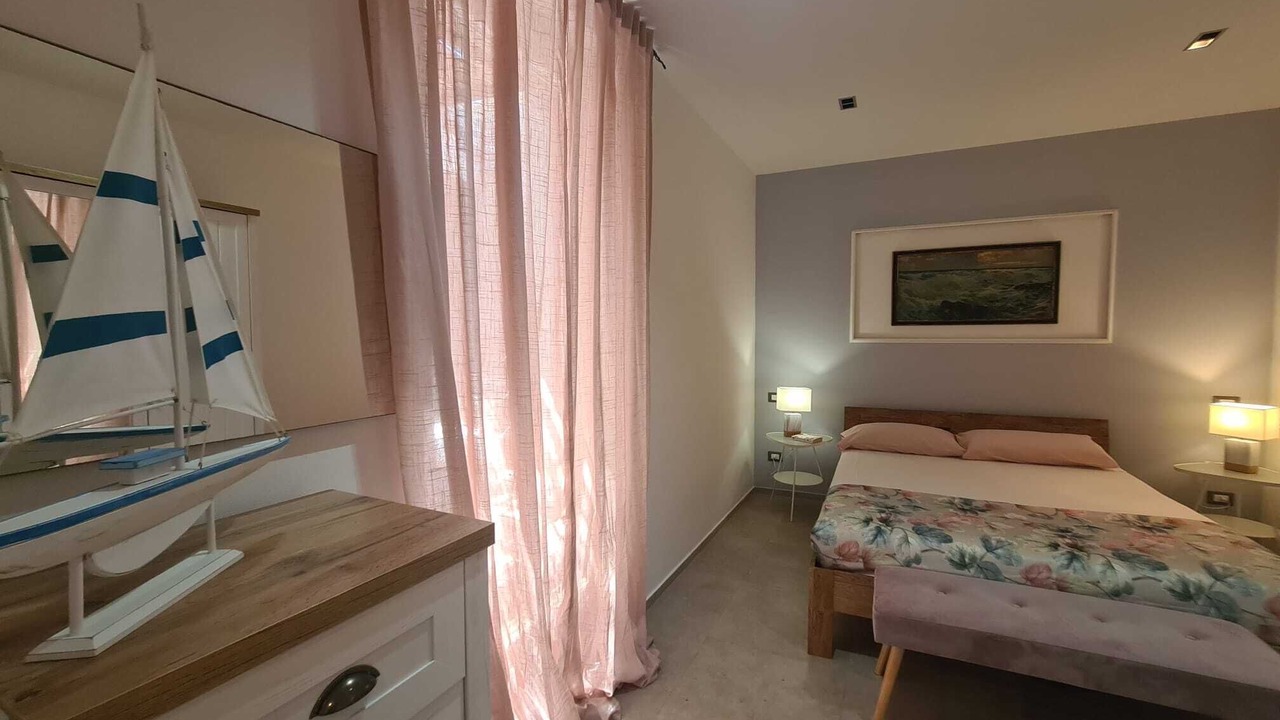 Photo of Bedroom in La Maddalena