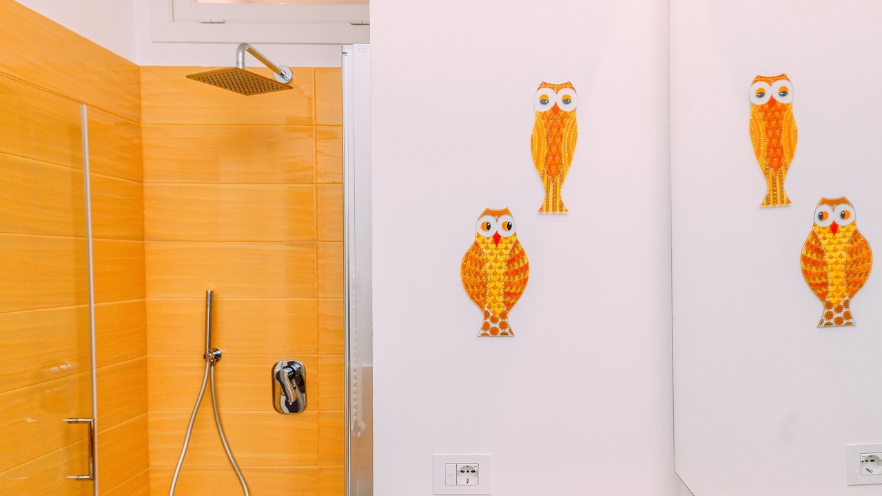 Photo of Bathroom in Sorrento City Centre