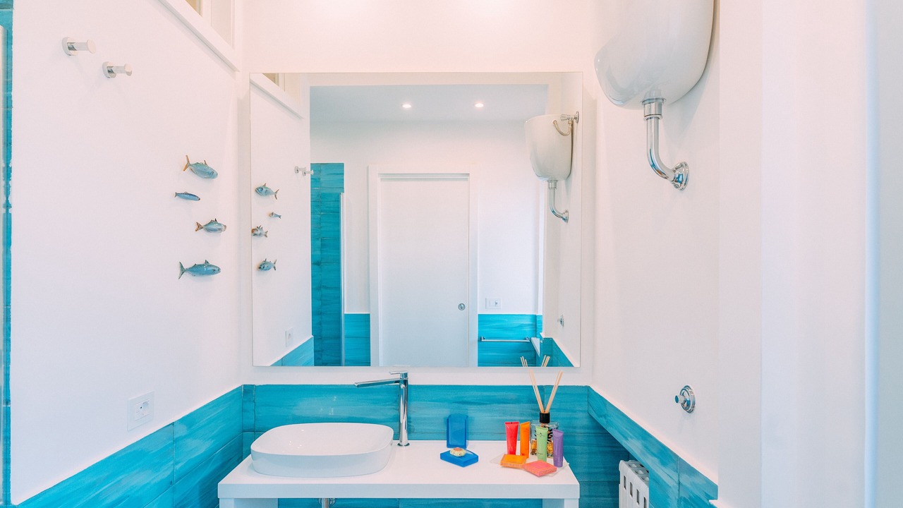 Photo of Bathroom in Sorrento City Centre