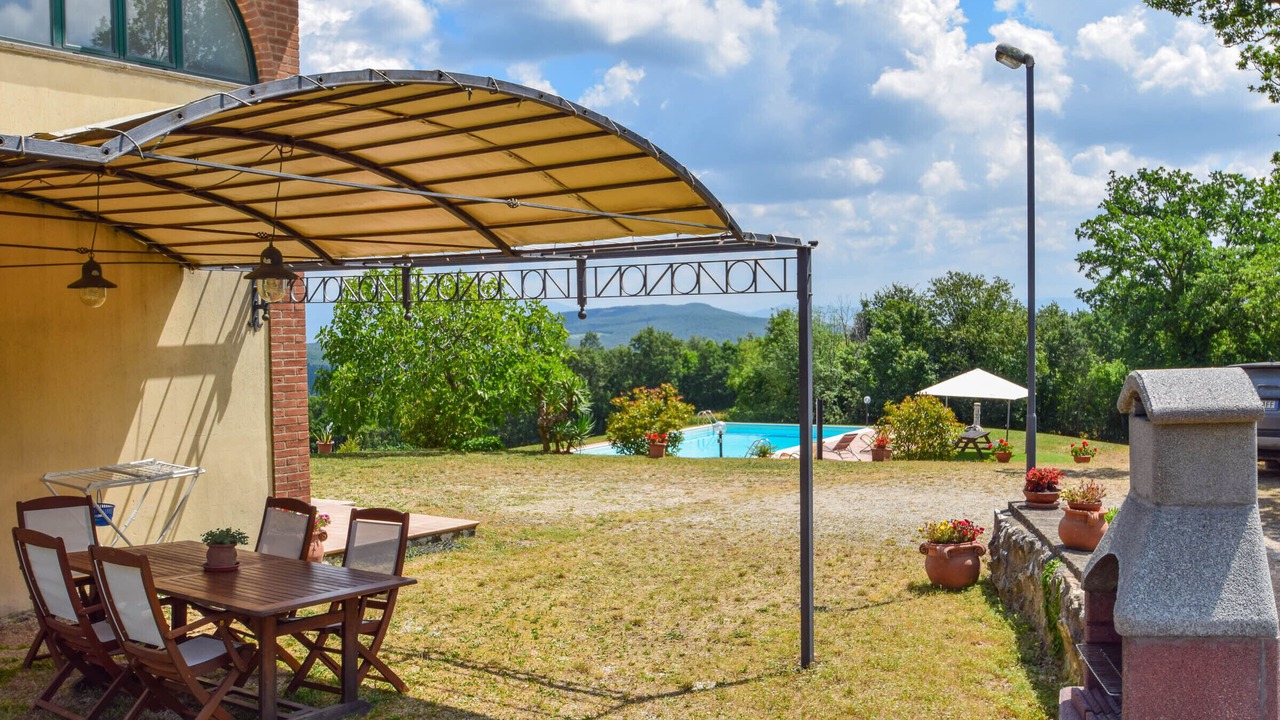 Photo of Outdoor in Melezzole
