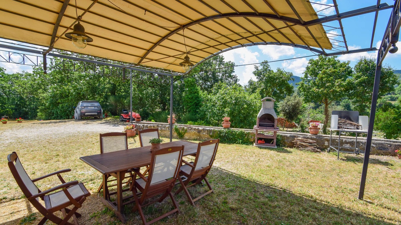 Photo of Outdoor in Melezzole