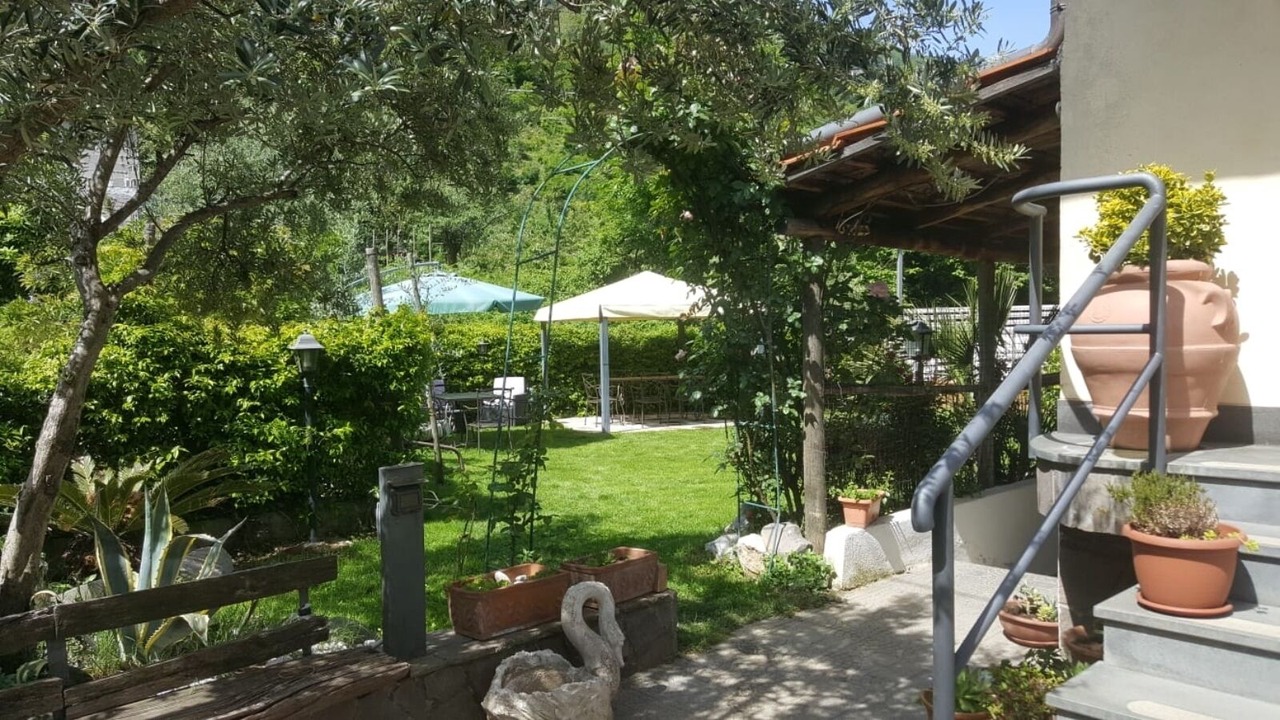 Photo of Outdoor in Piazza-Tralia-Pendolo