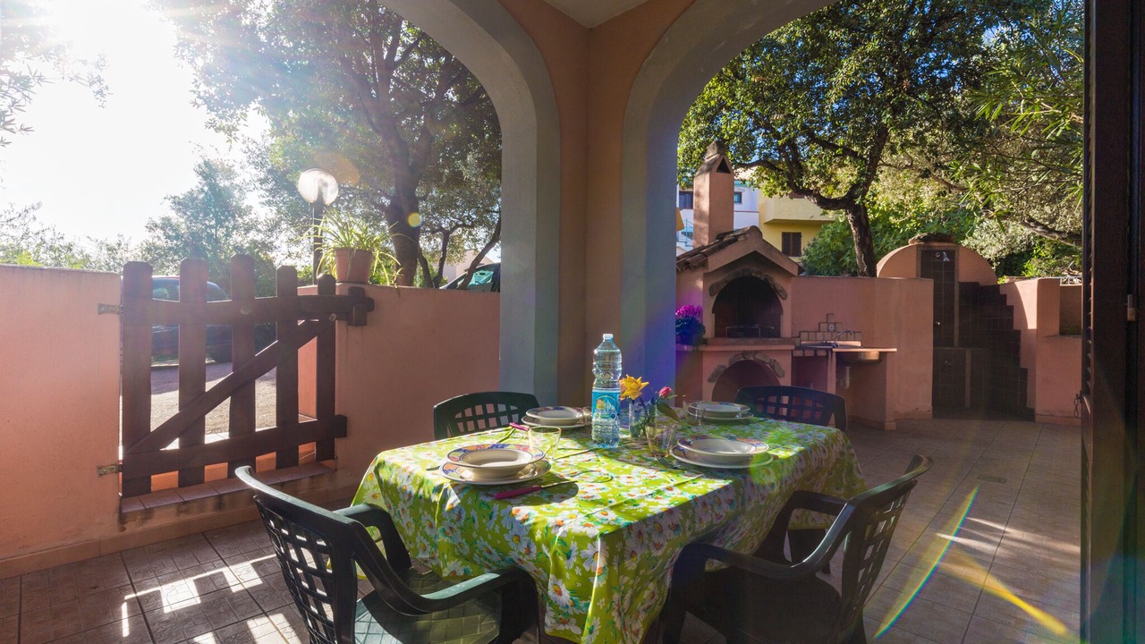 Photo of Outdoor in Agrustos