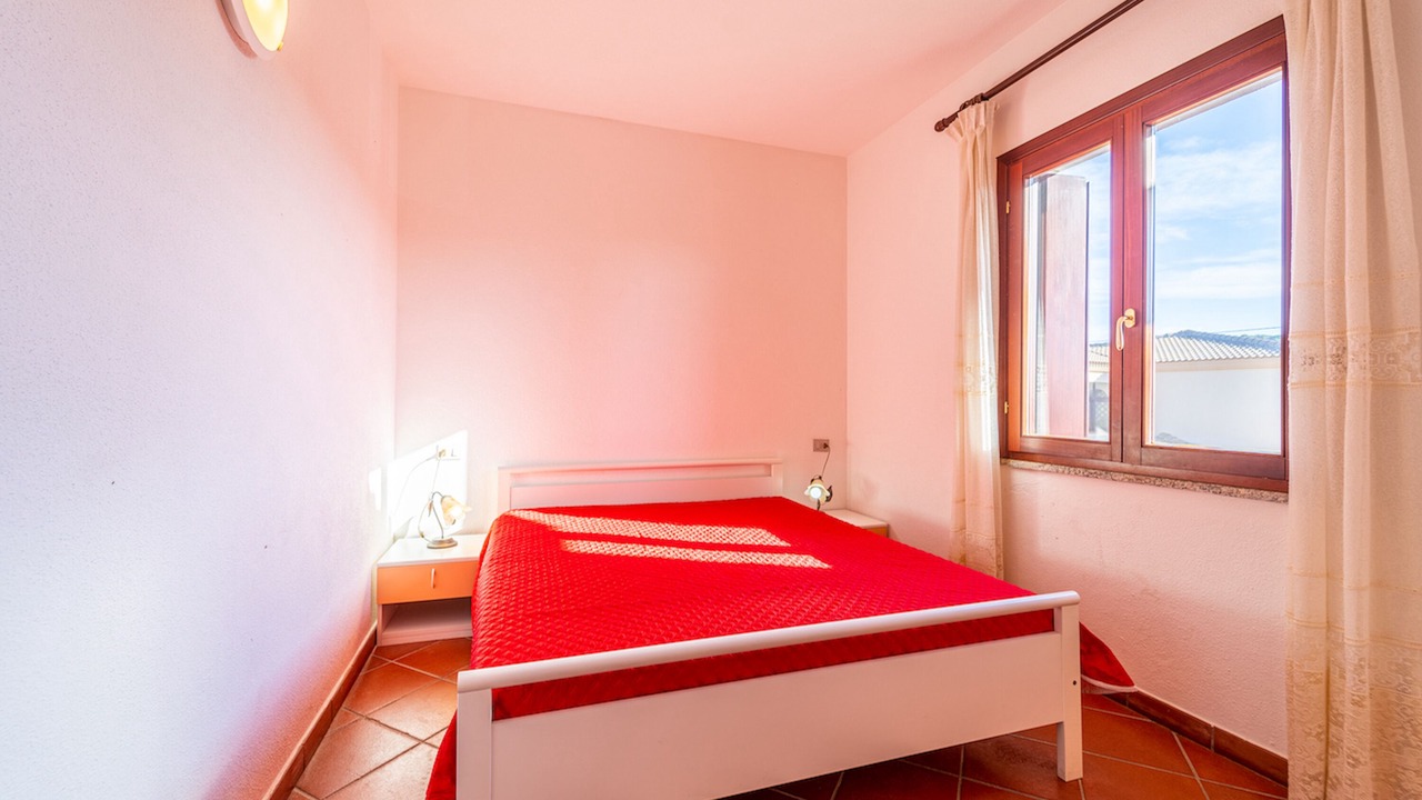 Photo of Bedroom in Case Peschiera-Lu Fraili