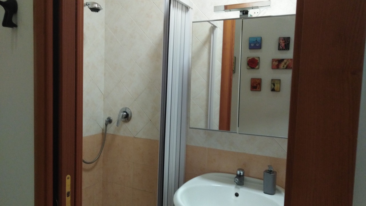 Photo of Bathroom in Quartieri Spagnoli