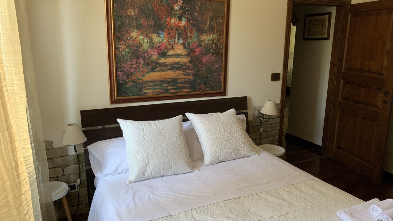 Photo of Bedroom in Badia al Pino