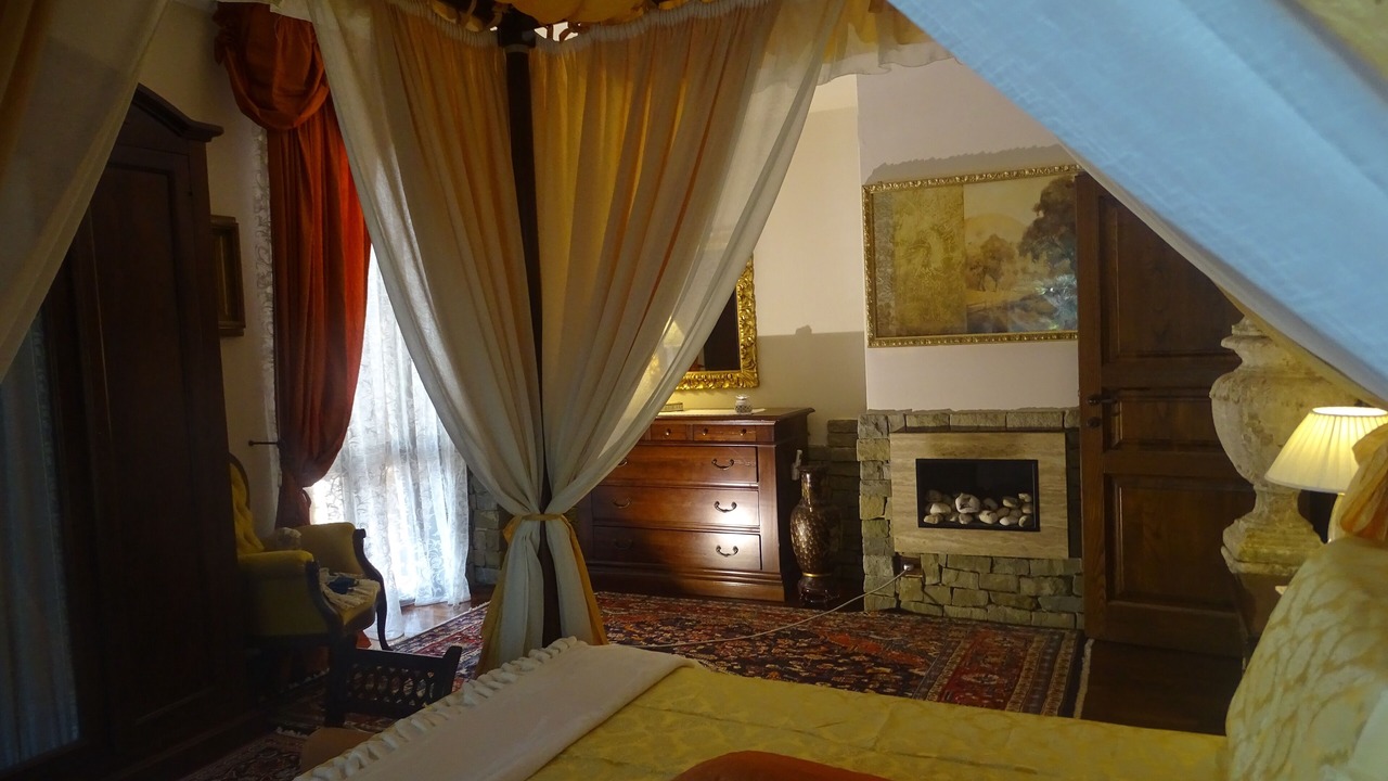 Photo of Bedroom in Badia al Pino