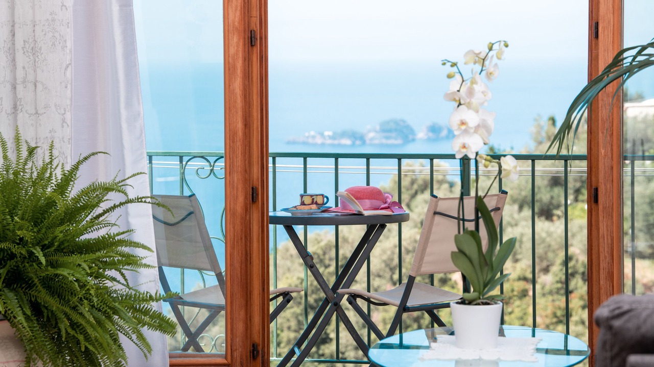 Photo of Outdoor in Montepertuso