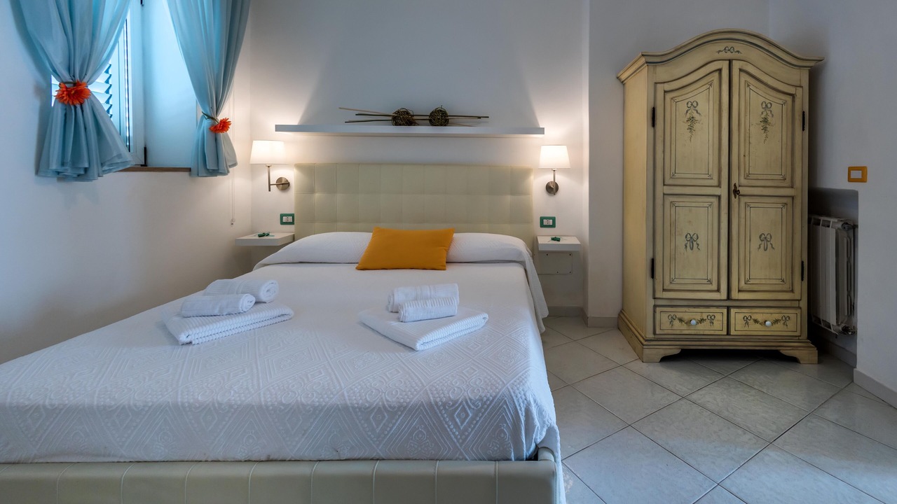 Photo of Bedroom in Ischia Porto