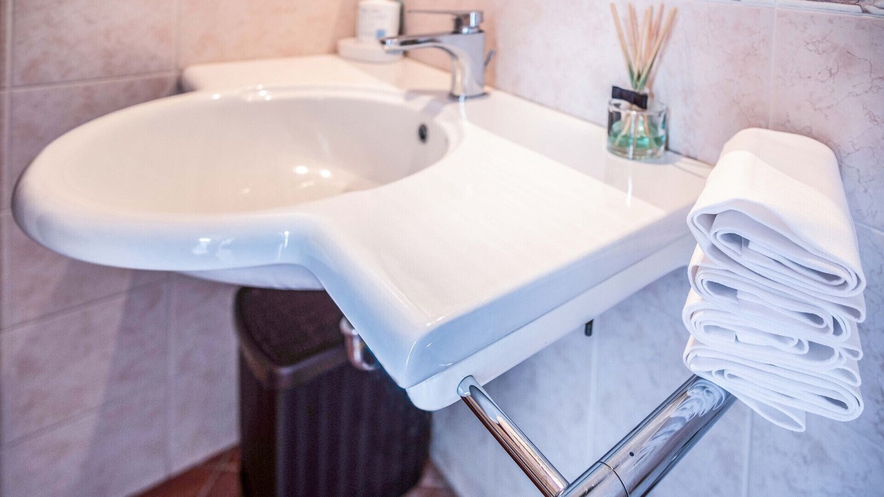 Photo of Bathroom in Sorrento City Centre