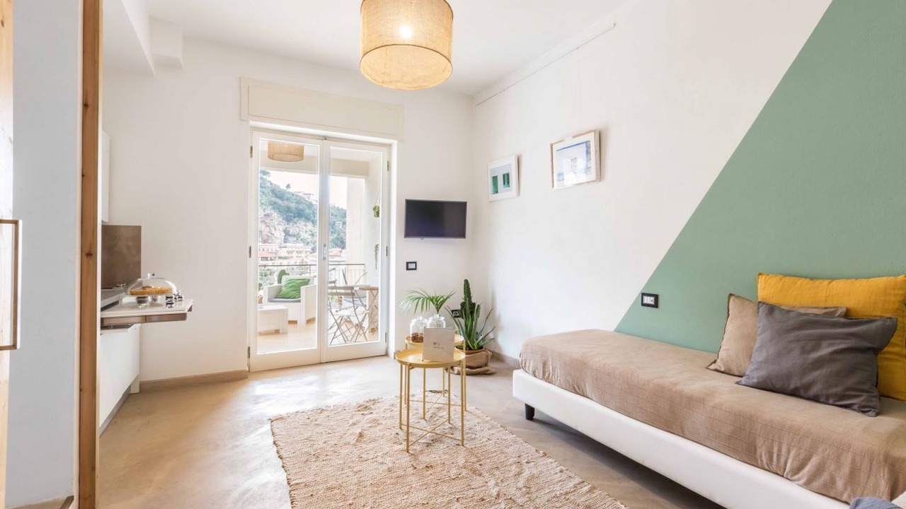 Photo of Livingroom in Sorrento Historic Centre