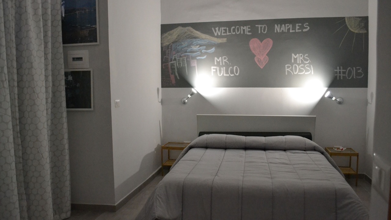 Photo of Bedroom in Naples City Centre