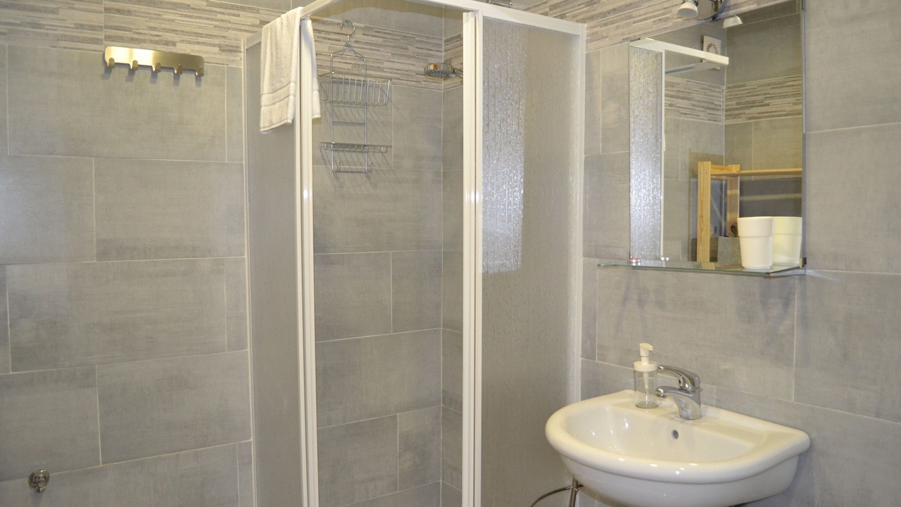 Photo of Bathroom in Naples City Centre