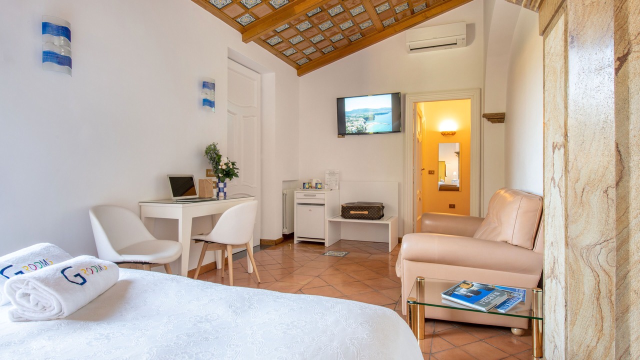 Photo of Bedroom in Sorrento Historic Centre