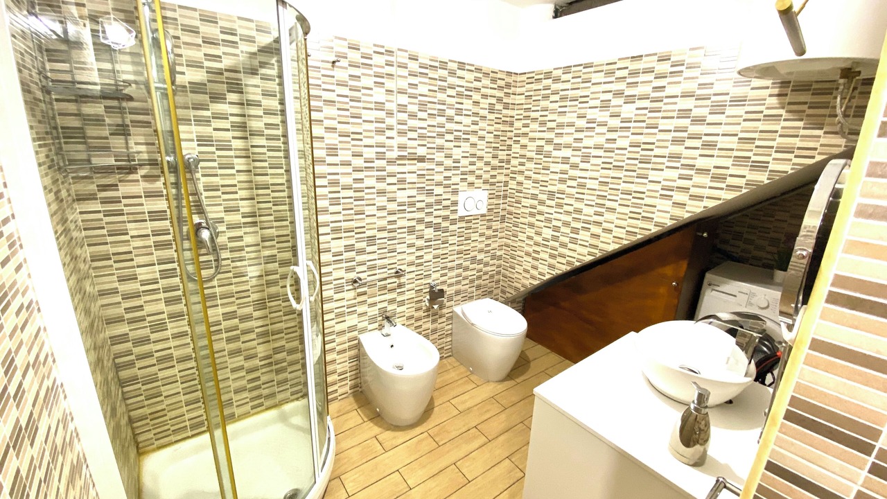 Photo of Bathroom in Vibo Valentia