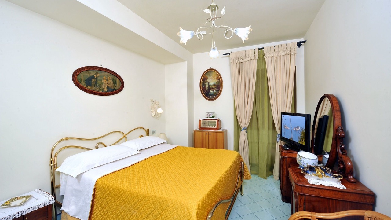Photo of Bedroom in Sant'Agata sui Due Golfi