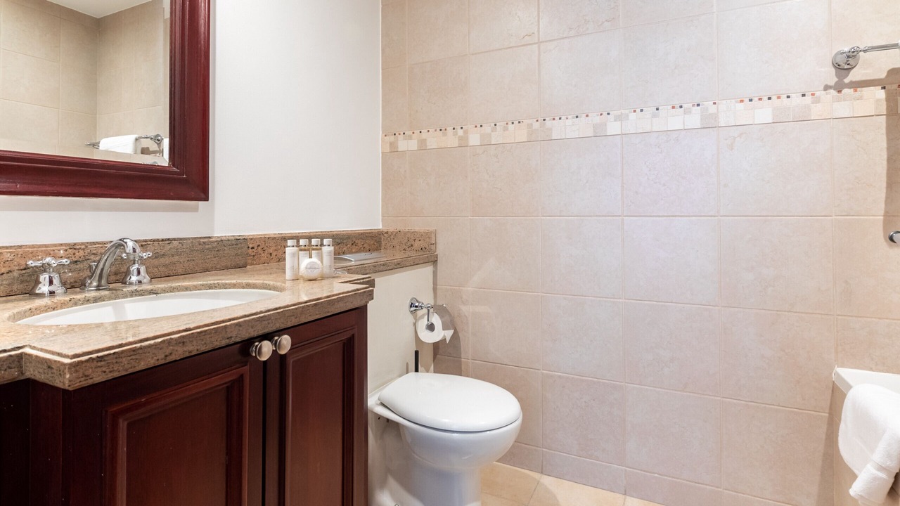 Photo of Bathroom in Downtown Dubai