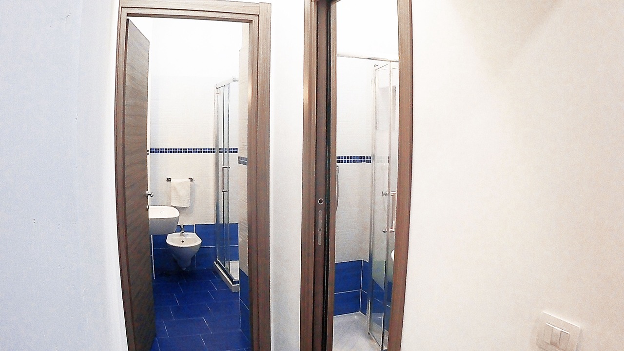 Photo of Bathroom in Quartieri Spagnoli