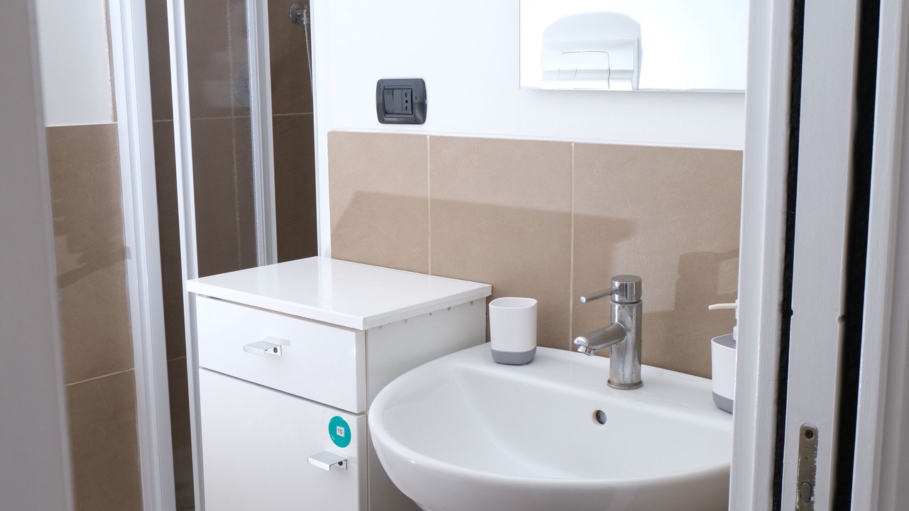 Photo of Bathroom in Naples
