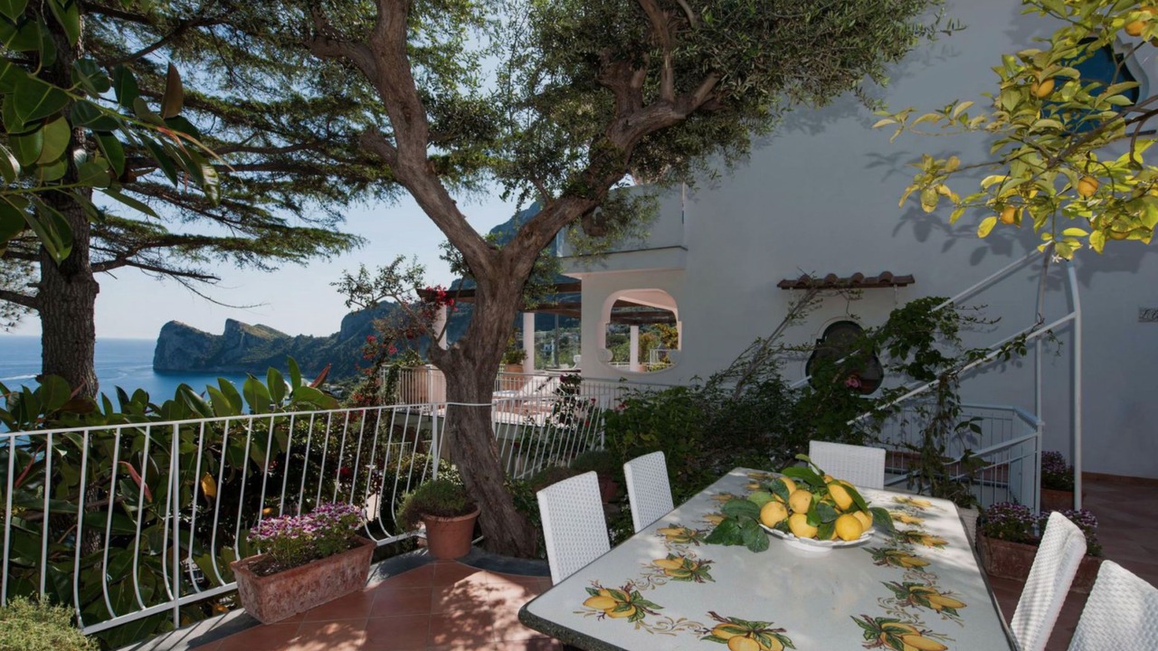 Photo of Outdoor in Sirenuse