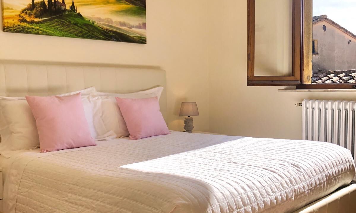 Photo of Bedroom in Montepulciano
