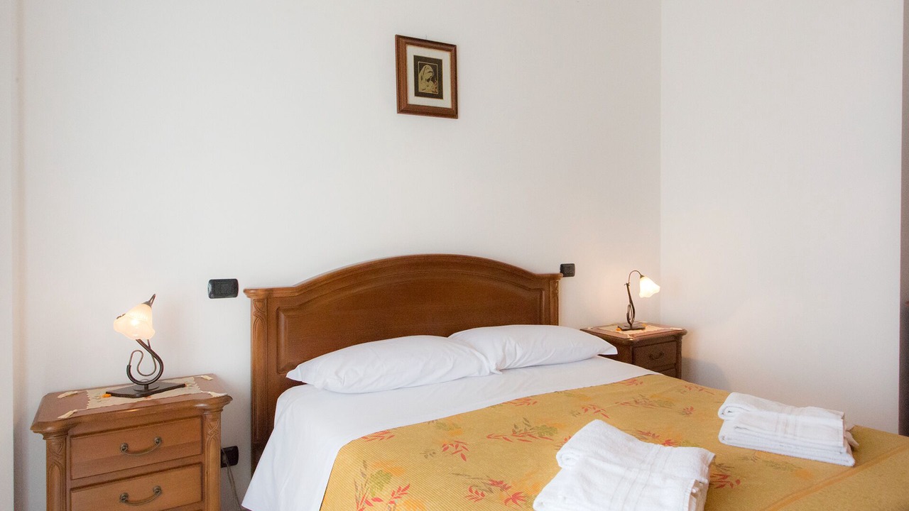 Photo of Bedroom in Furore