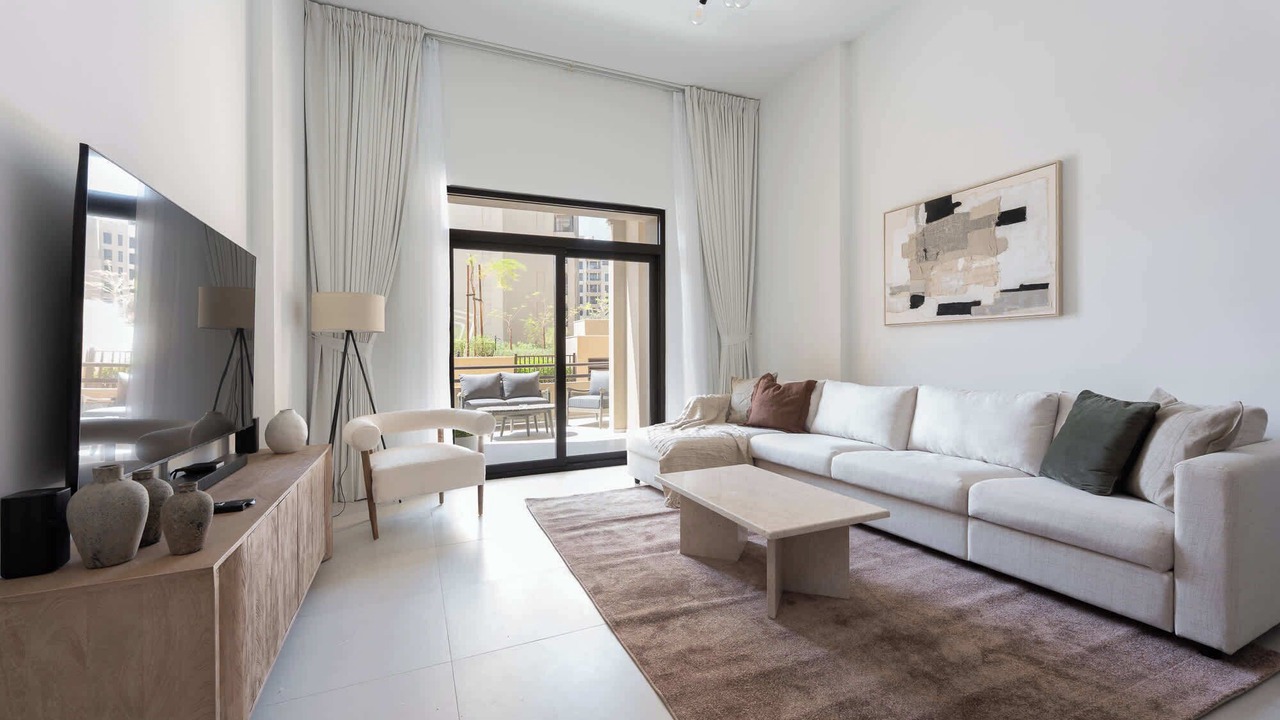 Photo of Livingroom in Umm Suqeim 3