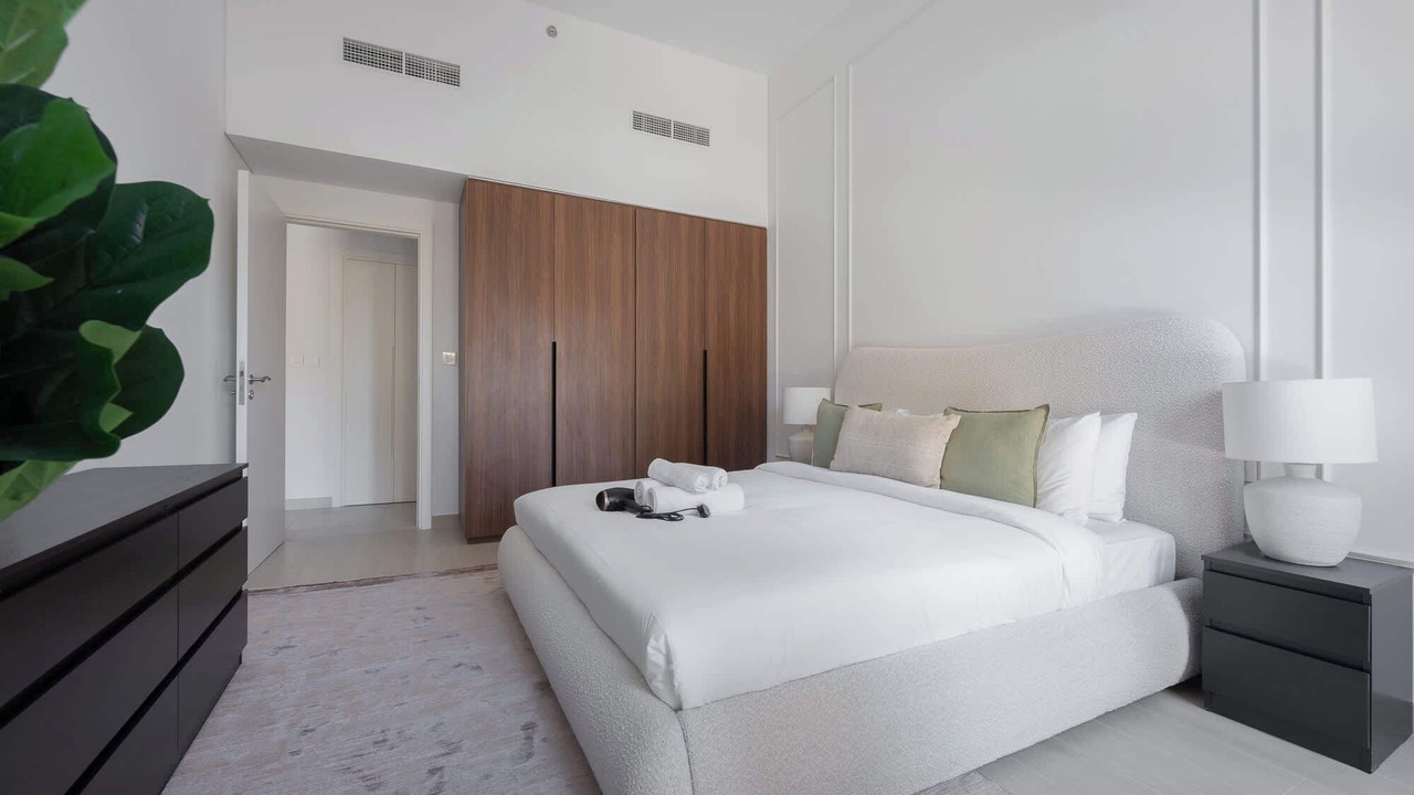 Photo of Bedroom in Umm Suqeim 3