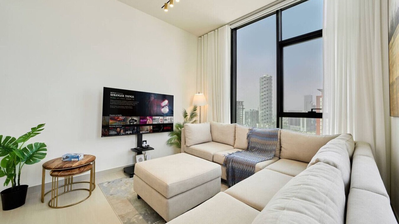 Photo of Livingroom in Jumeirah Village Circle