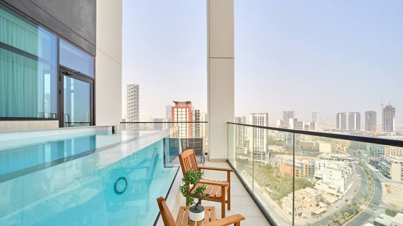 Photo of Outdoor in Jumeirah Village Circle