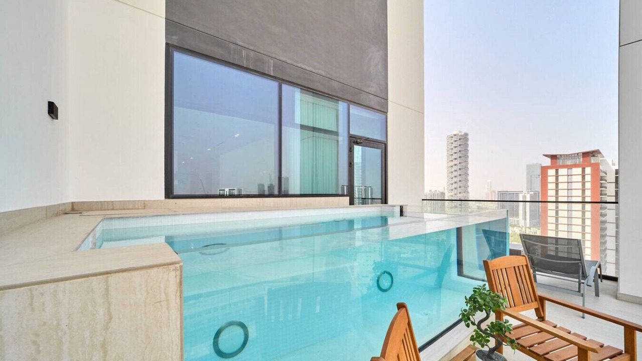 Photo of Outdoor in Jumeirah Village Circle