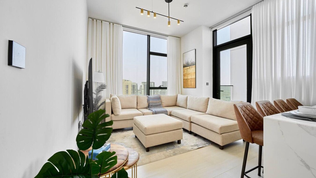 Photo of Livingroom in Jumeirah Village Circle