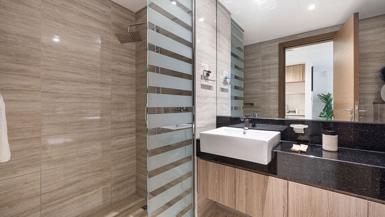 Photo of Bathroom in Trade Centre 1