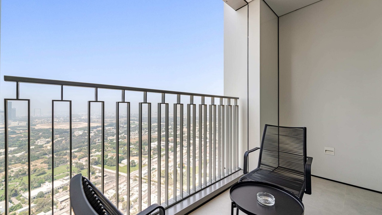 Photo of Patio Balcony in Za'abeel 2