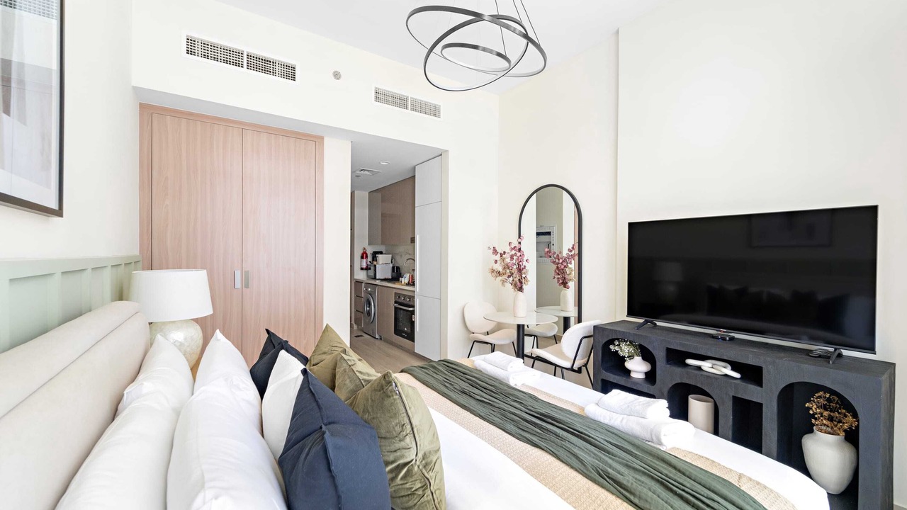 Photo of Bedroom in Nad Al Sheba
