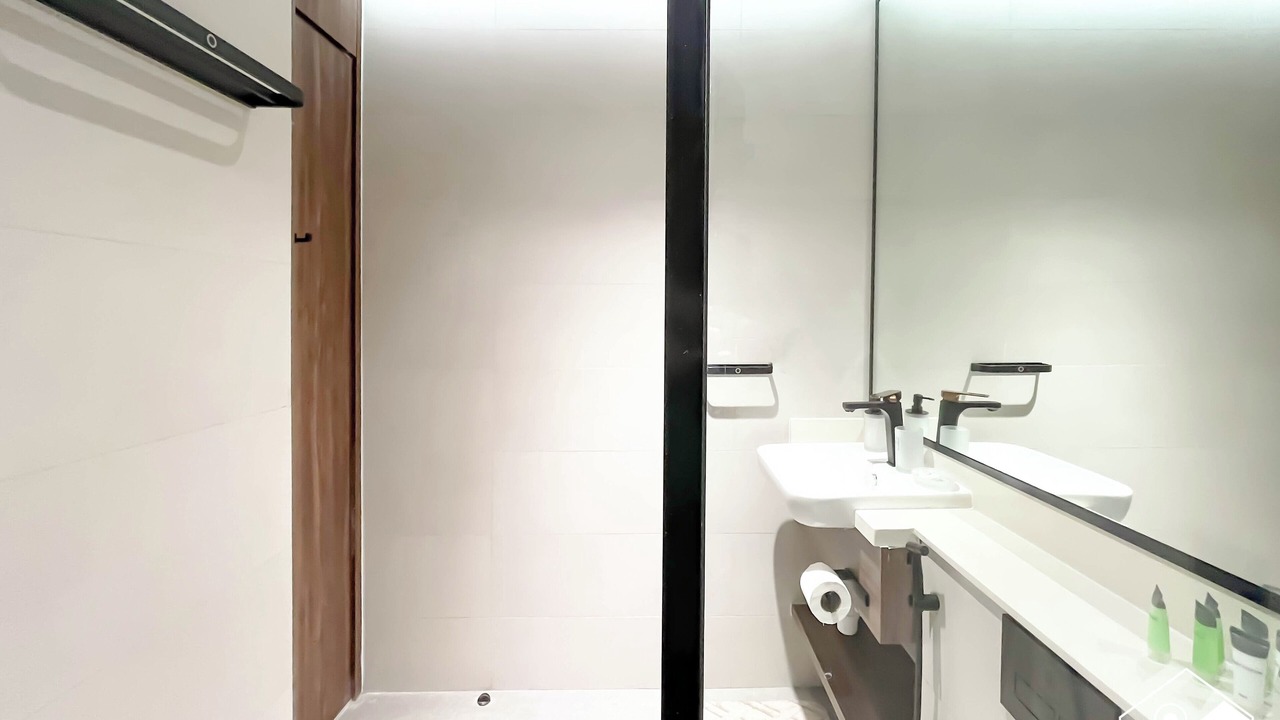 Photo of Bathroom in Al Barsha