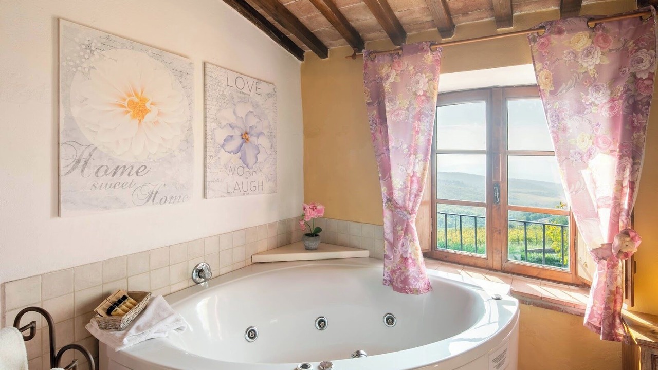 Photo of Bathroom in Castellina in Chianti