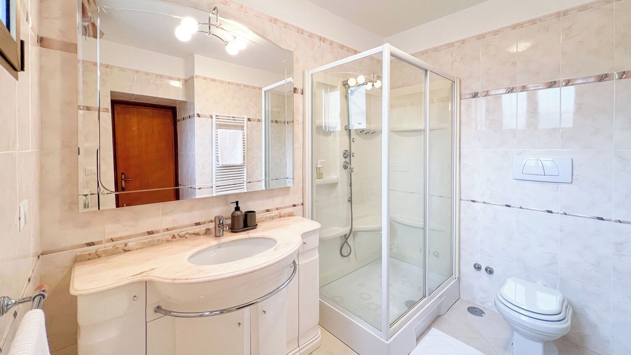 Photo of Bathroom in Picinisco