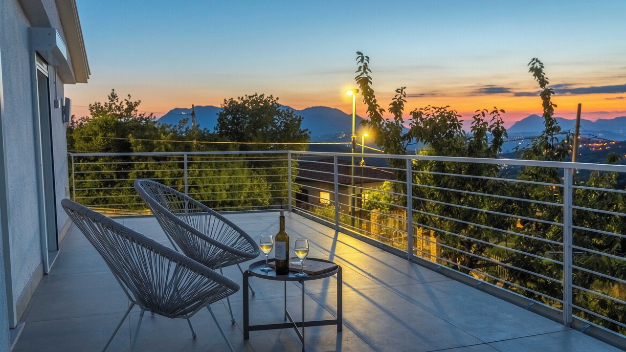 Photo of Patio Balcony in Chiusano di San Domenico