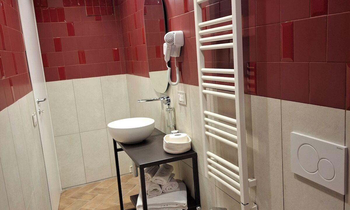 Photo of Bathroom in Rione Duomo