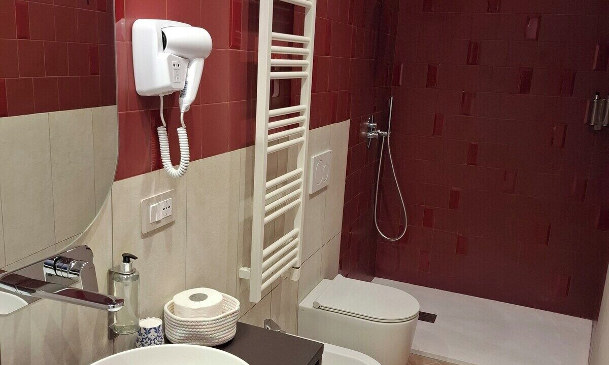 Photo of Bathroom in Rione Duomo