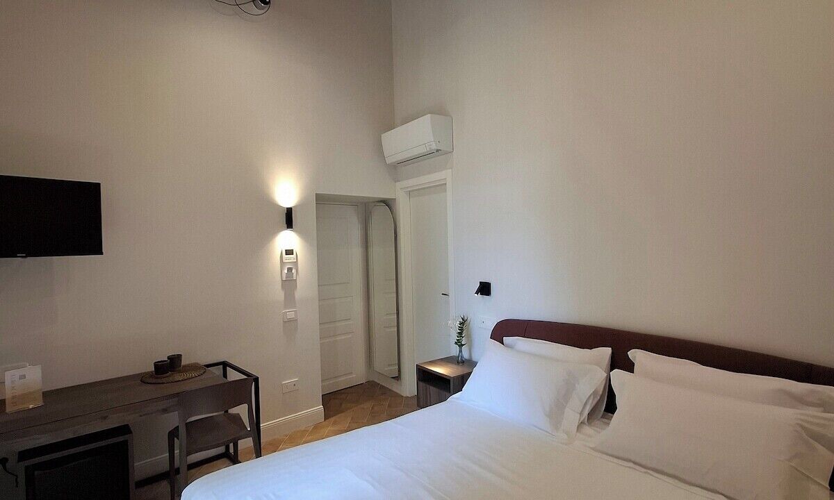 Photo of Bedroom in Rione Duomo
