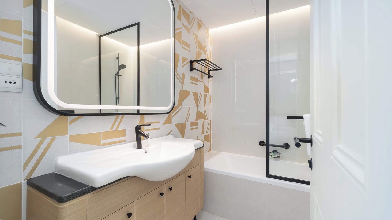 Photo of Bathroom in Al Barsha
