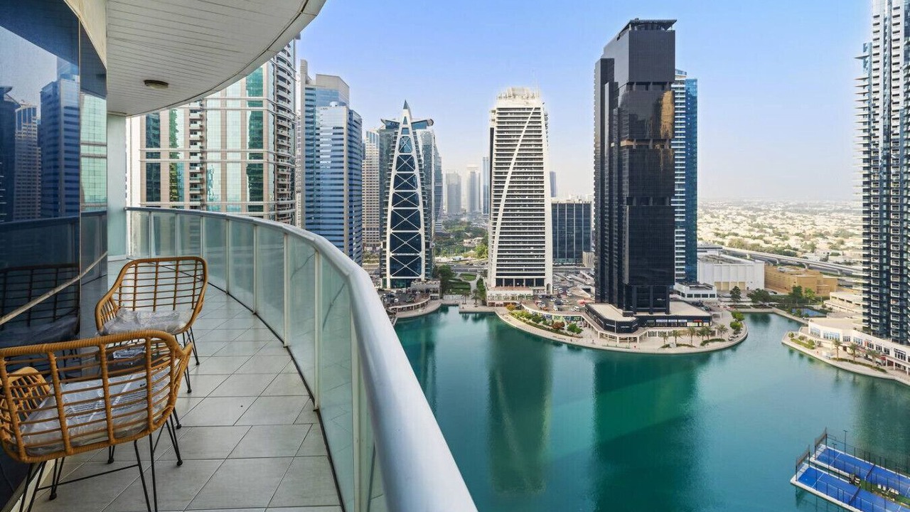 Photo of Outdoor in Jumeirah Lake Towers