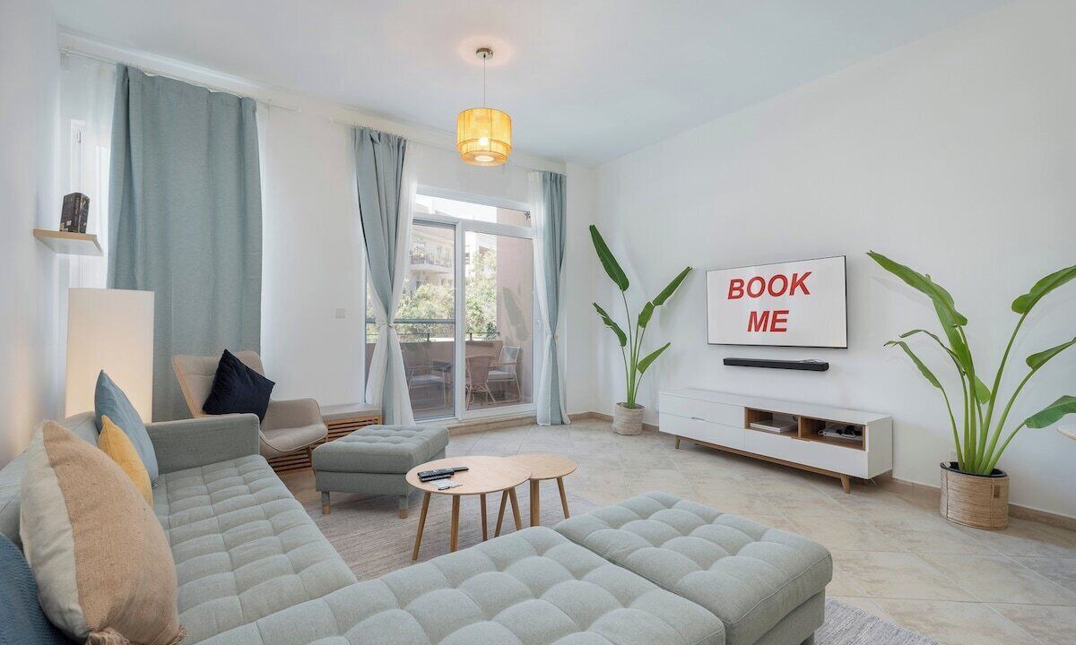 Photo of Livingroom in Motor City