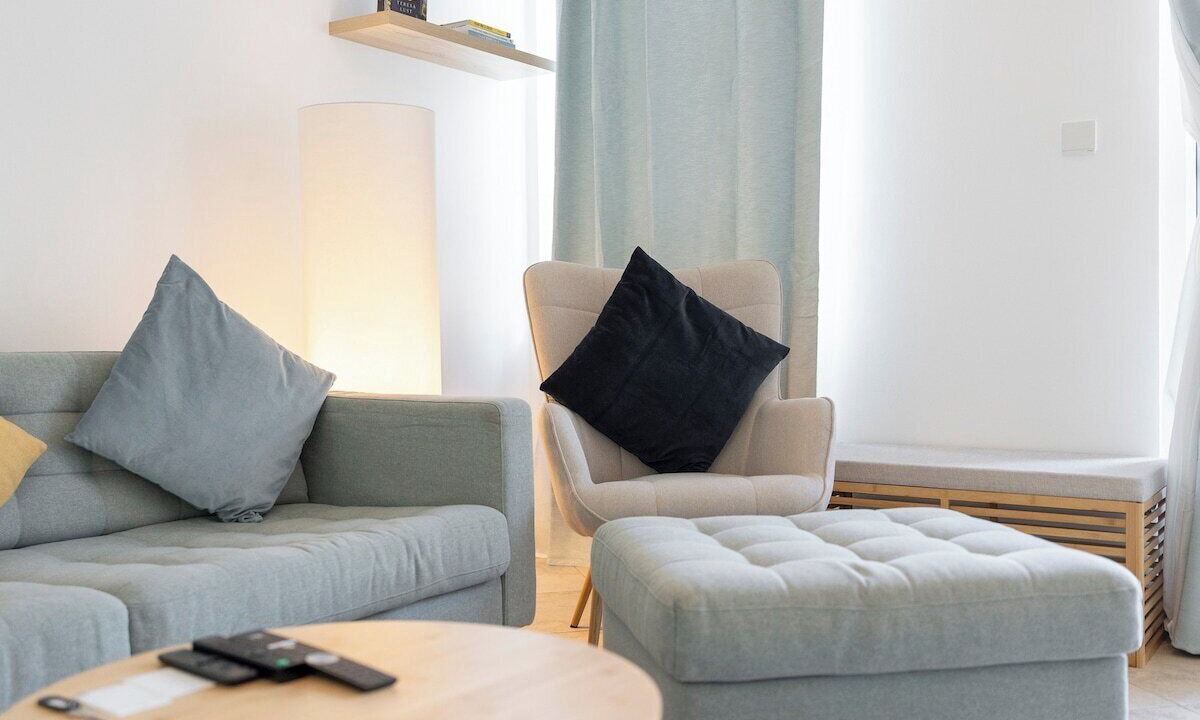 Photo of Livingroom in Motor City