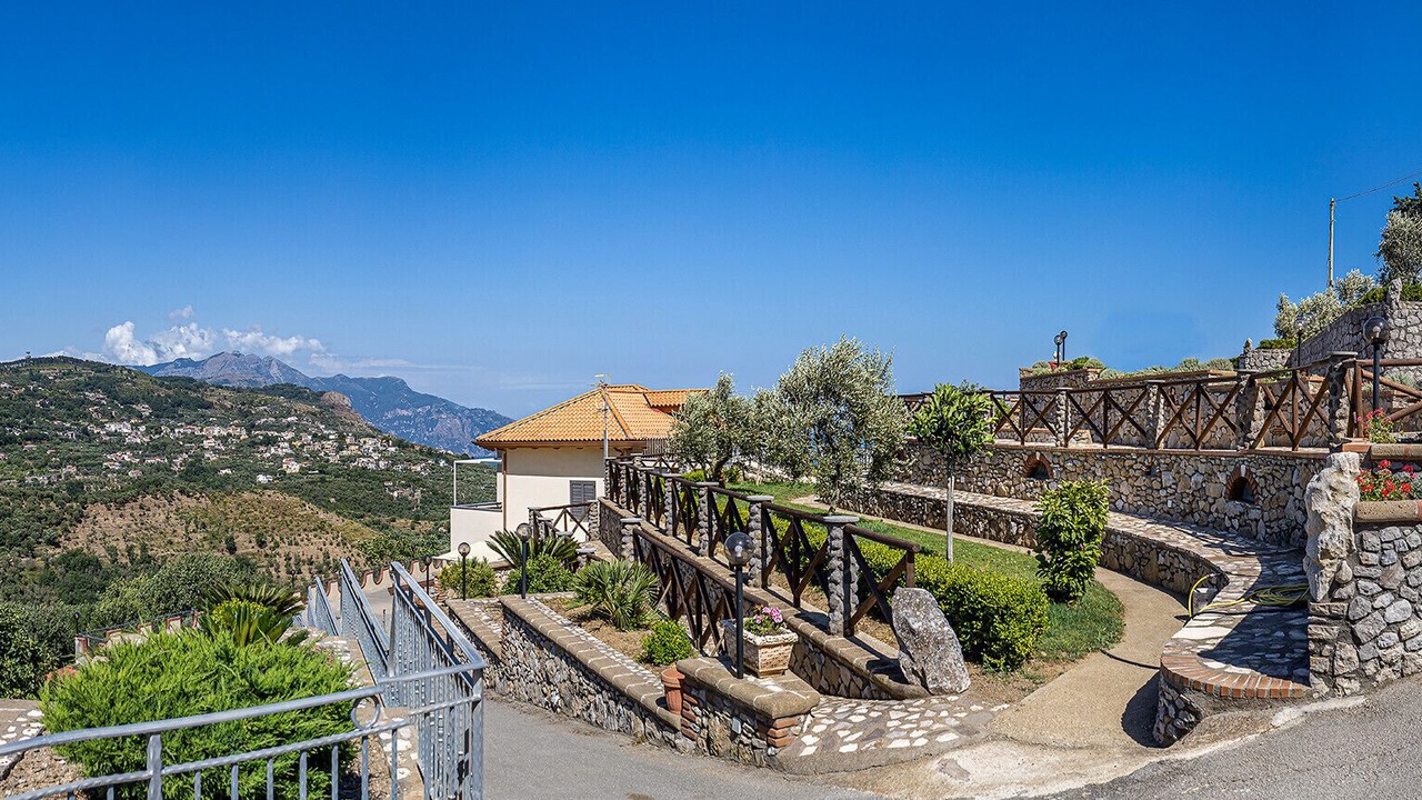 Photo of Others in Sant'Agata sui Due Golfi