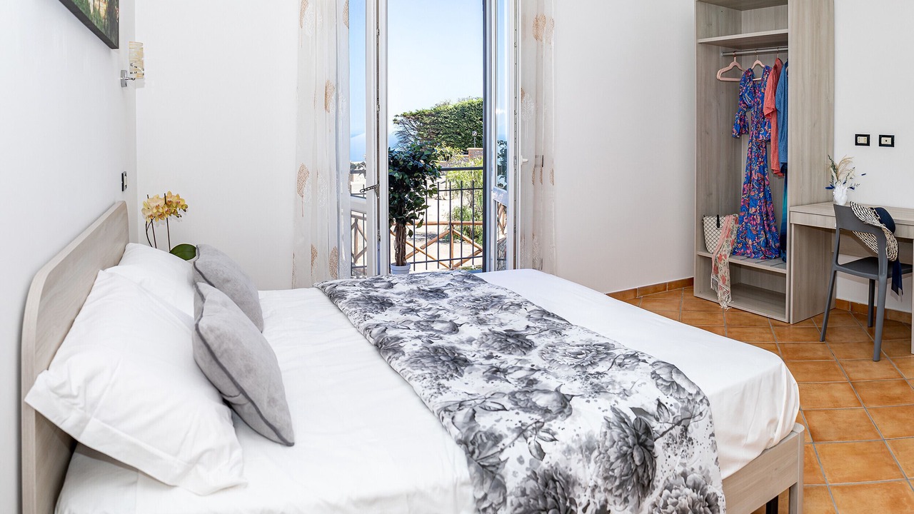 Photo of Bedroom in Sant'Agata sui Due Golfi